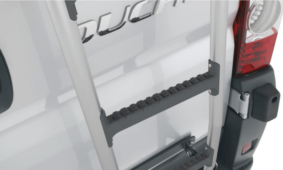 rebrík na zadné dvere dodávky Logimpex